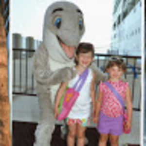 Meet your Posher, Brenna